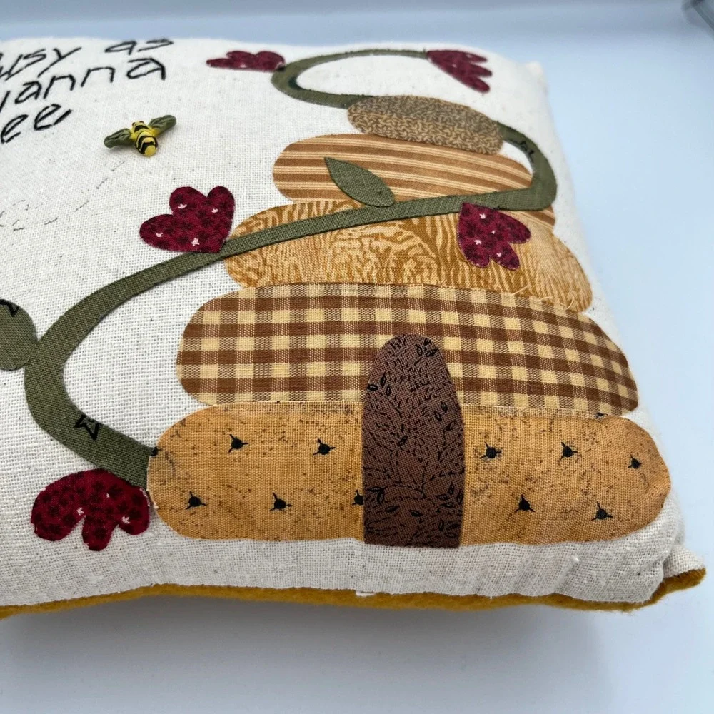 Handmade‎ Accent Pillow Busy as I Wanna Bee Farmhouse Rustic Decor Approx 7
